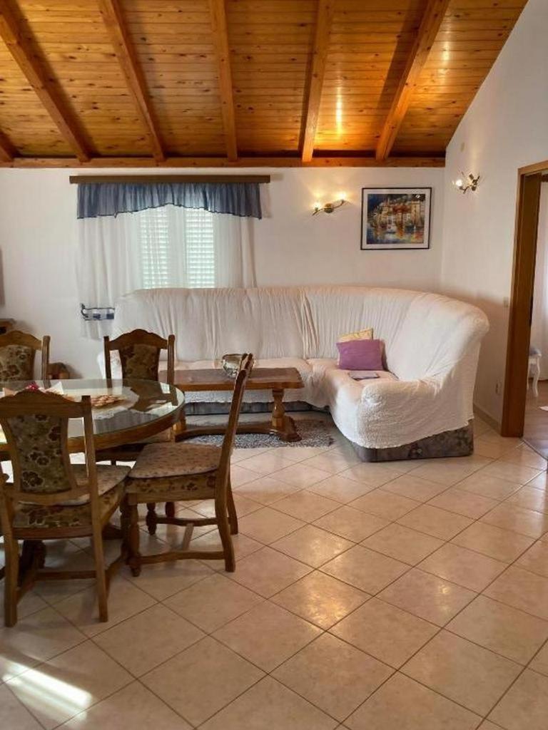 Apartments By The Sea Milna, Vis - 8896 Habitación foto